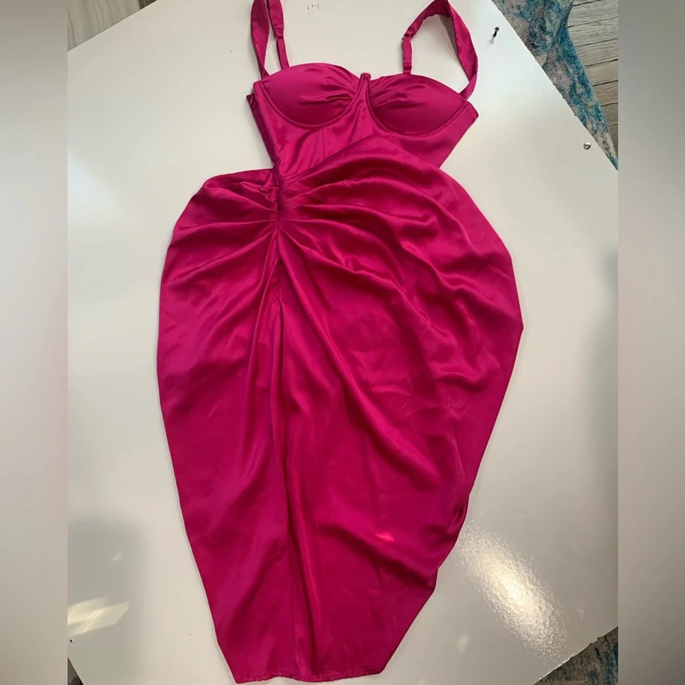 Fashion Nova woman’s with love Magenta Satin Dress size S NWT